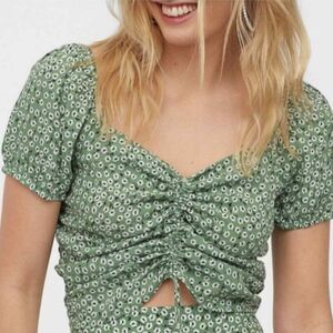 H&M Women's Sage Green Ditsy Floral Puff Sleeve Ruched Drawstring Top Size Large